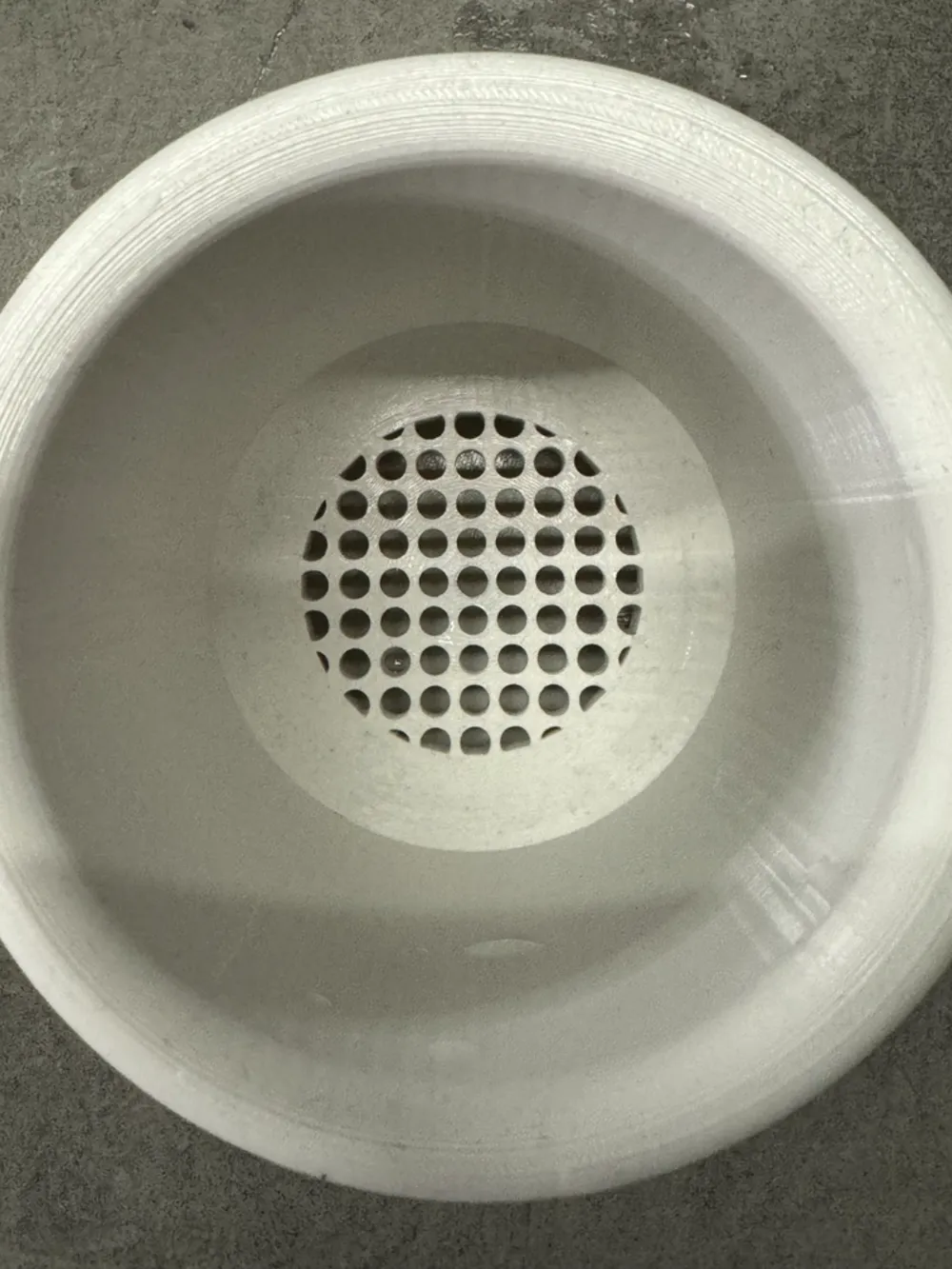 Detalhe de objeto decorativo e funcional impresso em 3D
